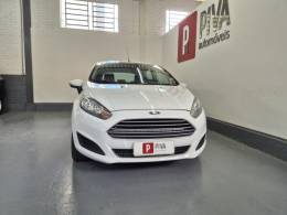 FORD - FIESTA - 2017/2017 - Branca - R$ 53.500,00