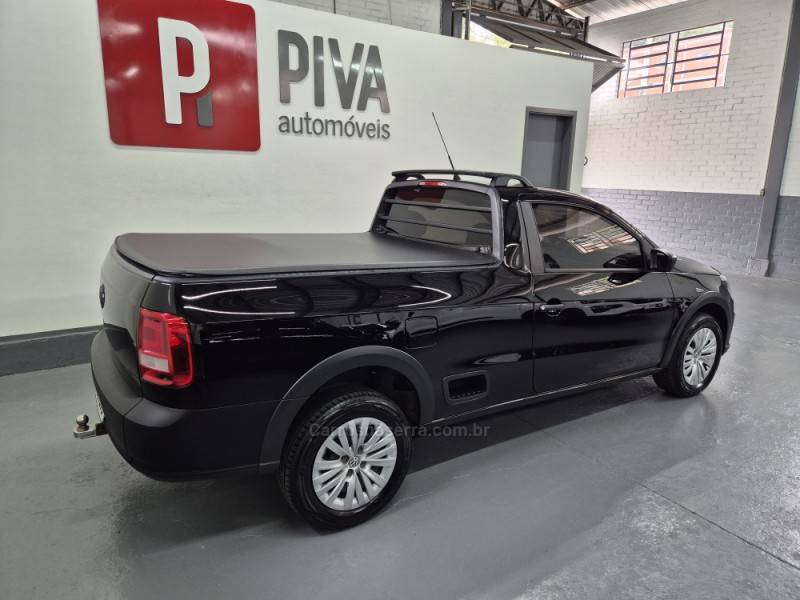 VOLKSWAGEN - SAVEIRO - 2020/2021 - Preta - R$ 62.500,00