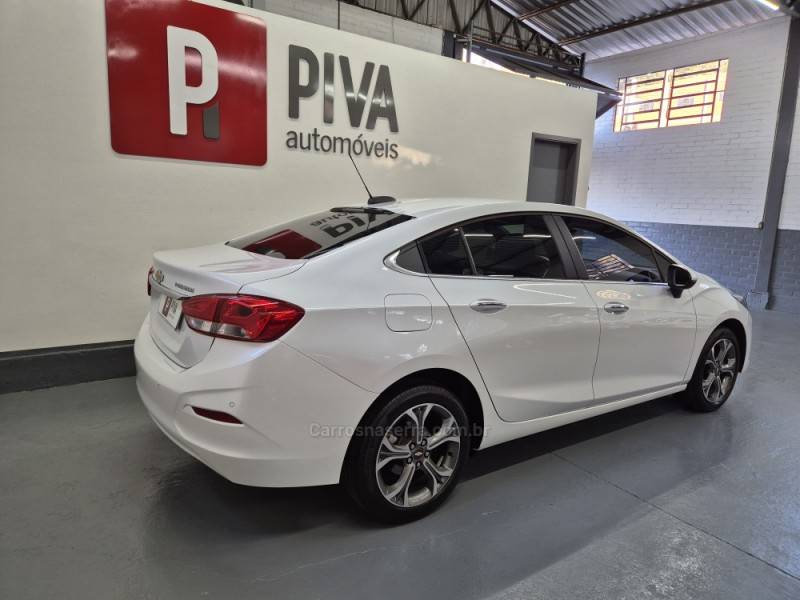 CHEVROLET - CRUZE - 2019/2020 - Branca - R$ 112.900,00