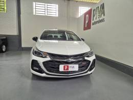 CHEVROLET - CRUZE - 2022/2023 - Branca - R$ 128.900,00