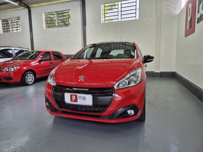 PEUGEOT - 208 - 2016/2017 - Vermelha - R$ 66.900,00