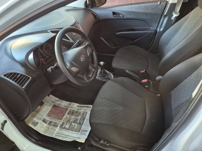 HYUNDAI - HB20 - 2018/2019 - Branca - R$ 53.900,00
