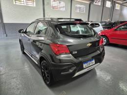 CHEVROLET - ONIX - 2019/2019 - Cinza - R$ 68.500,00