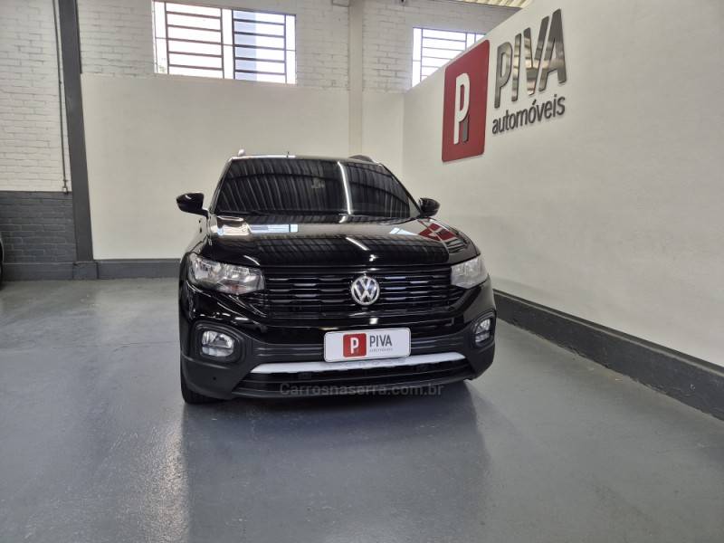 VOLKSWAGEN - T-CROSS - 2019/2020 - Preta - R$ 91.000,00