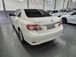 TOYOTA - COROLLA - 2013/2014 - Branca - R$ 83.000,00